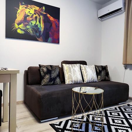 Dolce Vita Zafir Apartman Budapest Exteriör bild