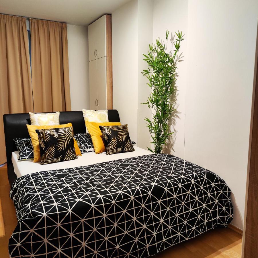 Dolce Vita Zafir Apartman Budapest Exteriör bild